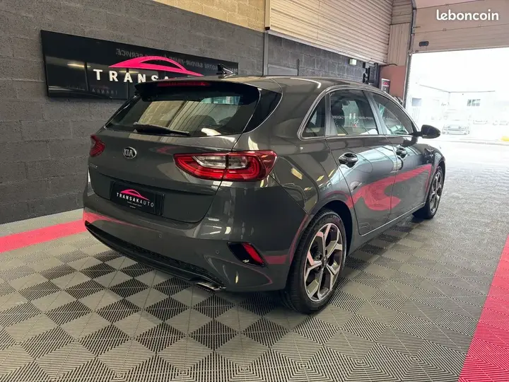 Kia Ceed 2018 photo 2