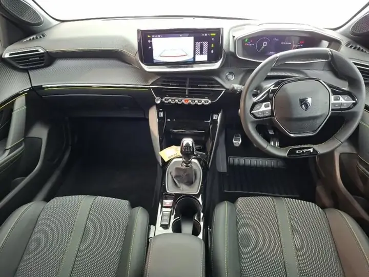 Peugeot 208 2026 photo 3