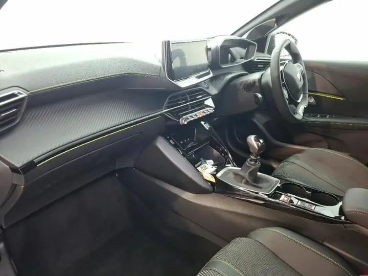 Peugeot 208 2026 photo 5