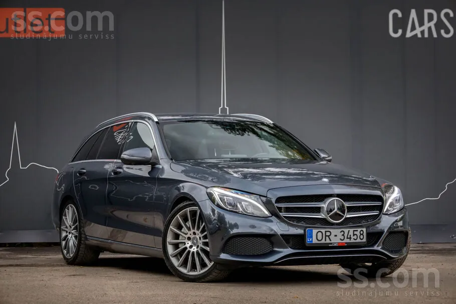 Mercedes-Benz C350 2015 photo 3