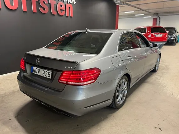 Mercedes-Benz E220 2014 photo 3