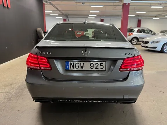 Mercedes-Benz E220 2014 photo 4