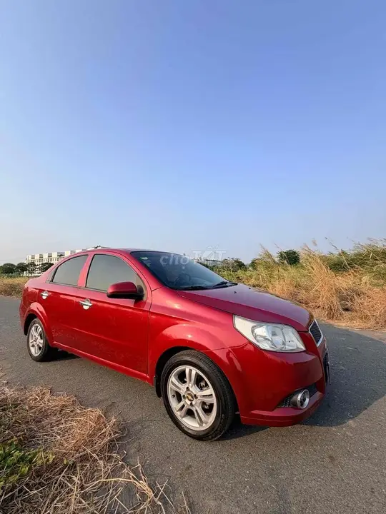 Chevrolet Aveo photo 2