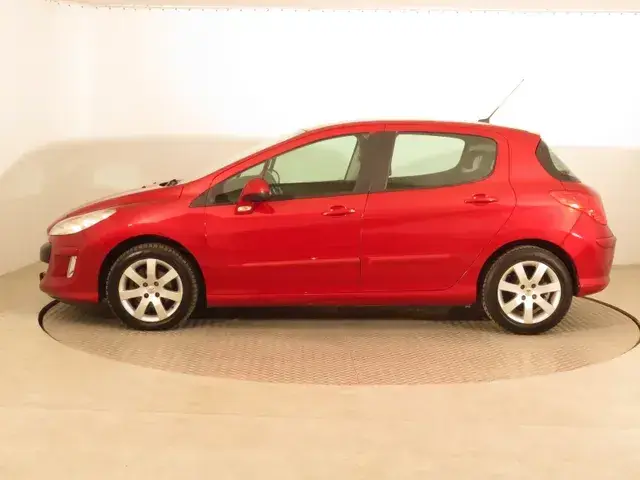 Peugeot 308 2008 photo 2