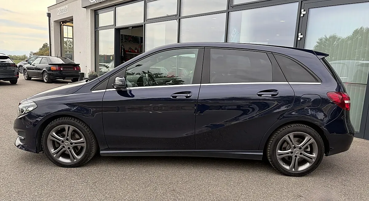 Mercedes-Benz B-Class 2018 photo 3