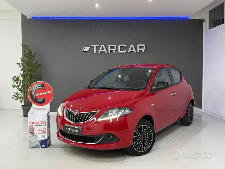 Lancia Ypsilon