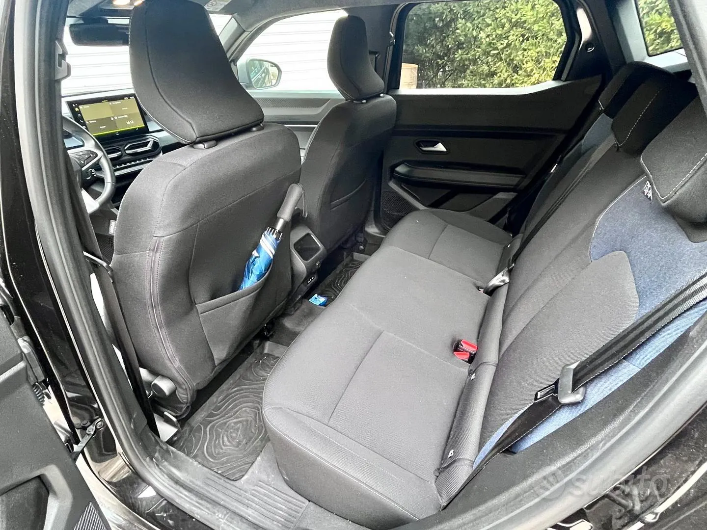 Dacia Duster 2025 photo 2