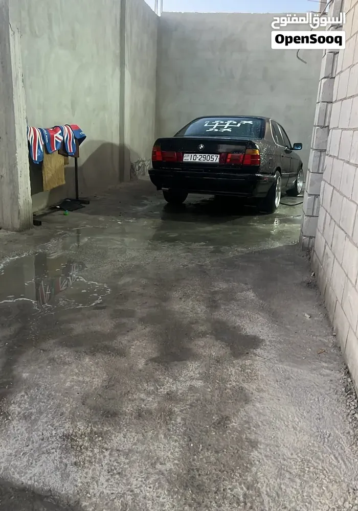 BMW 1 Series 1990 photo 4