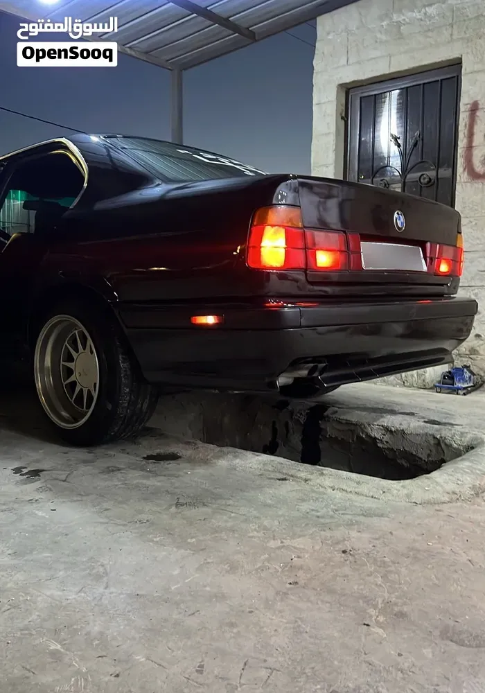 BMW 1 Series 1990 photo 3