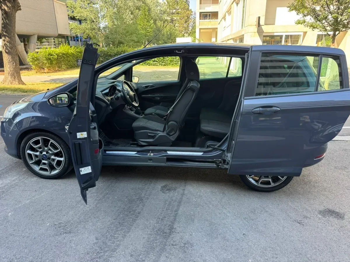 Ford B-Max 2013 photo 2