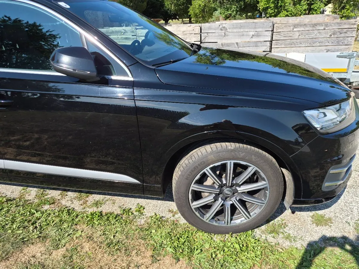 Audi Q7 2016 photo 3