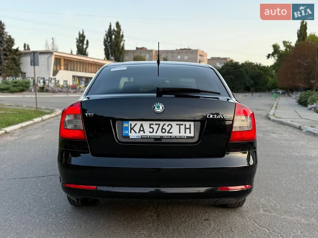 Skoda Octavia 2012 photo 5