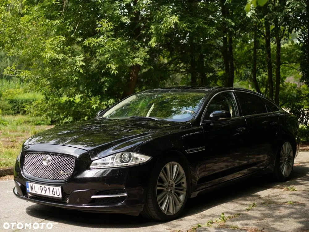 Jaguar Xj