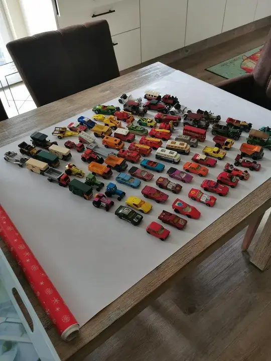Matchbox Autos