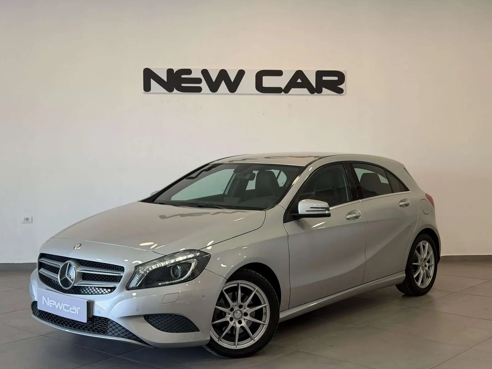 Mercedes-Benz A 180 2016 photo 3