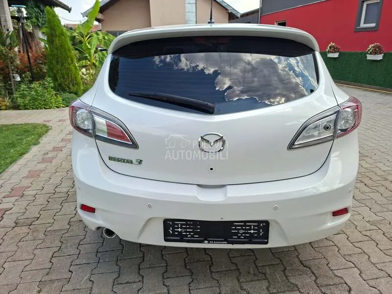 Mazda 3 2012 photo 5