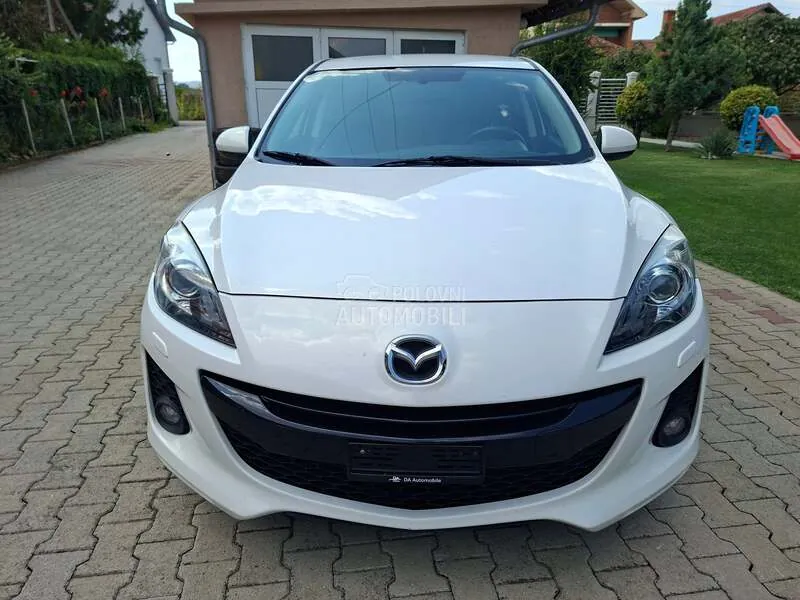 Mazda 3 2012 photo 4