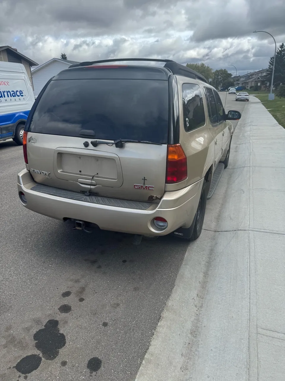 GMC Envoy 2004 photo 3