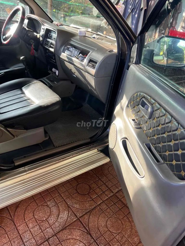Isuzu Hi Lander 2005 photo 4