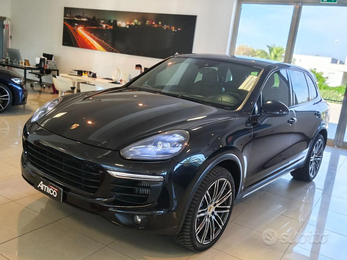 Porsche Cayenne 2015 photo 2