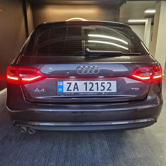 Audi A4 2013 photo 5