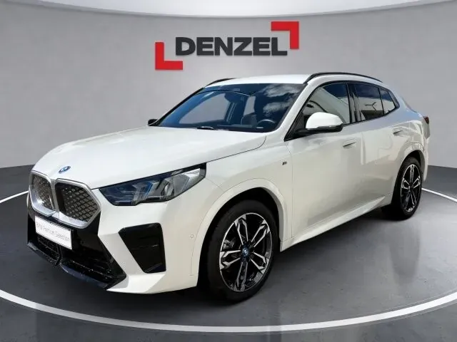 BMW Ix2