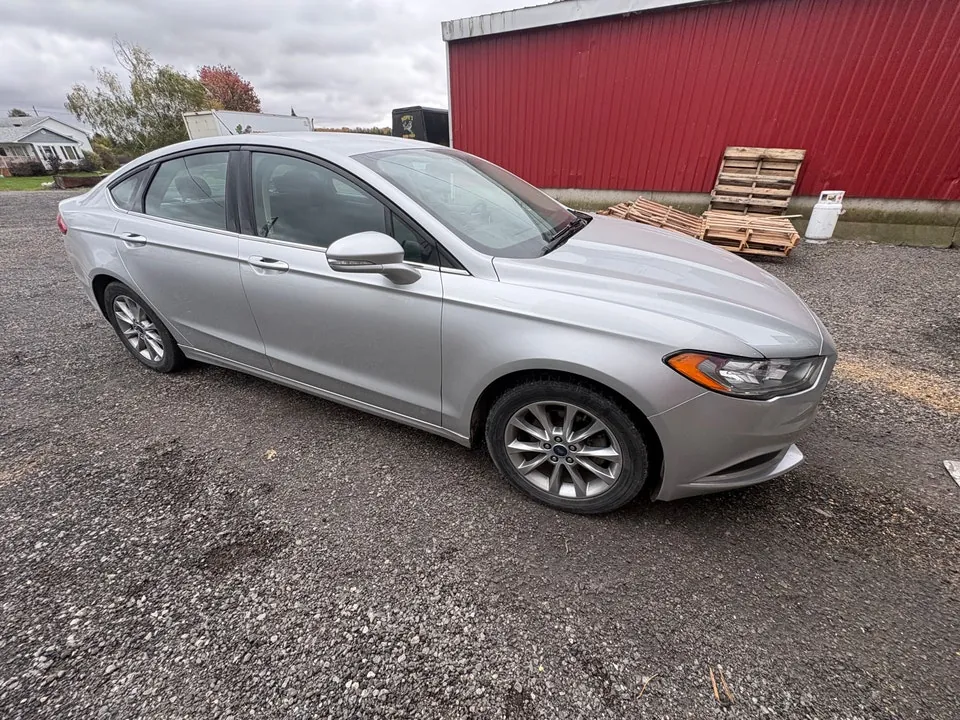 Ford Fusion 2017 photo 4
