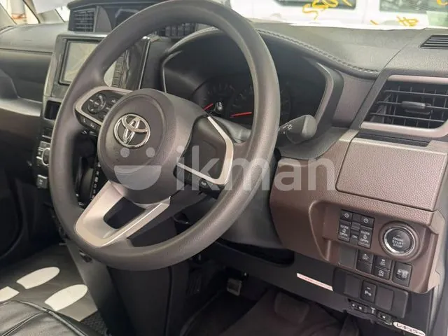 Toyota Roomy 2023 photo 3