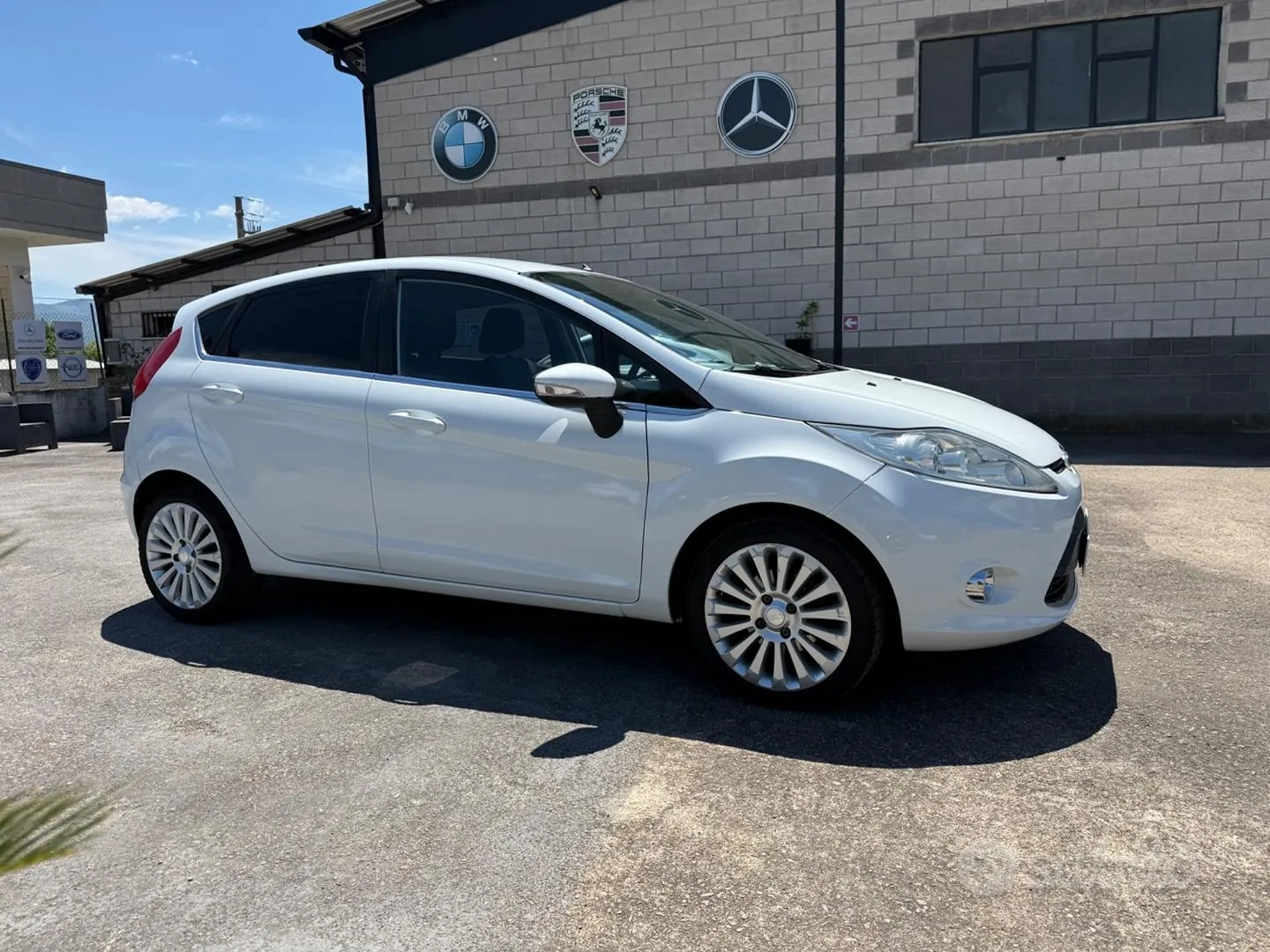 Ford Fiesta 2009 photo 4