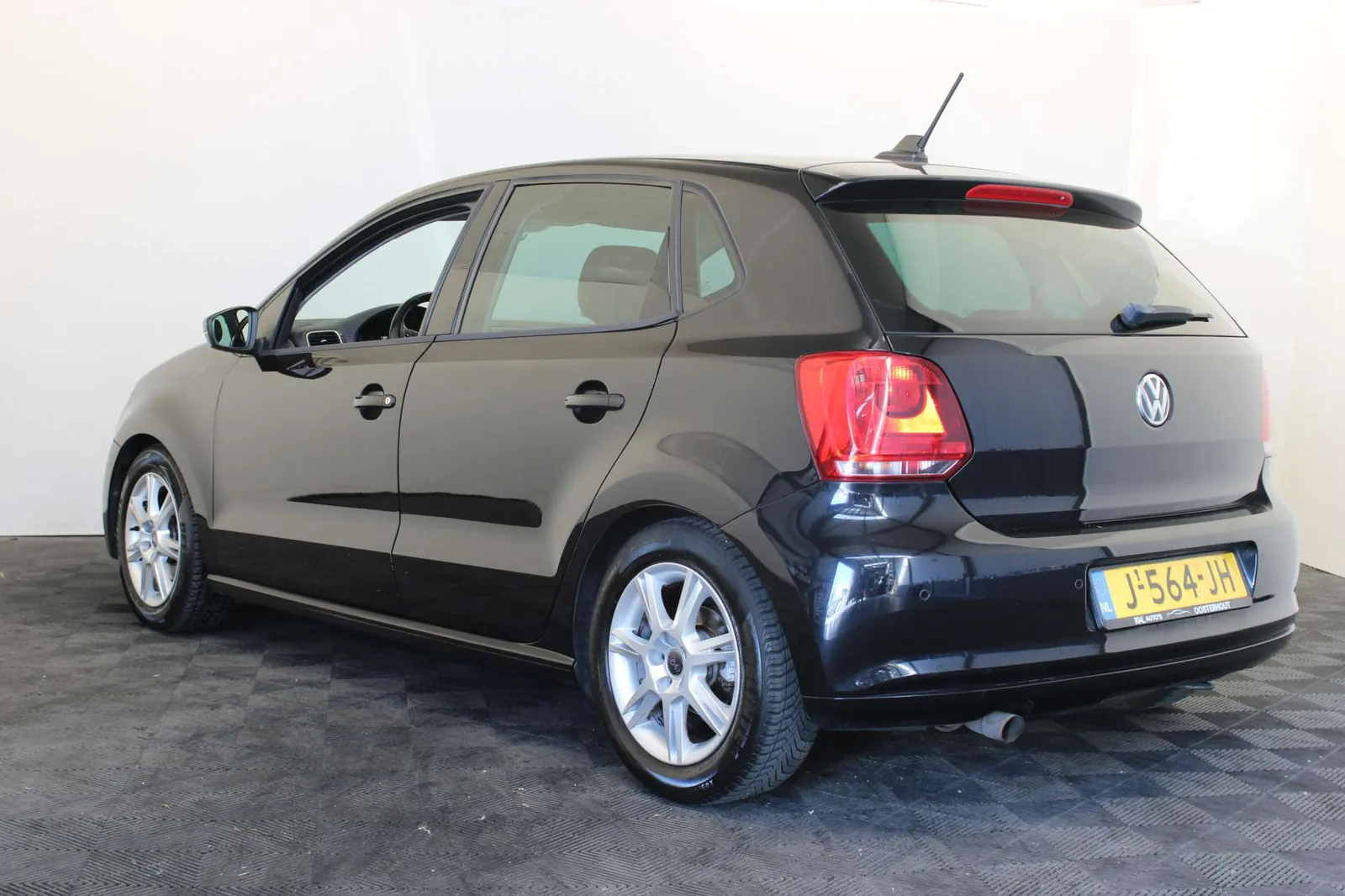 Volkswagen Polo 2009 photo 4