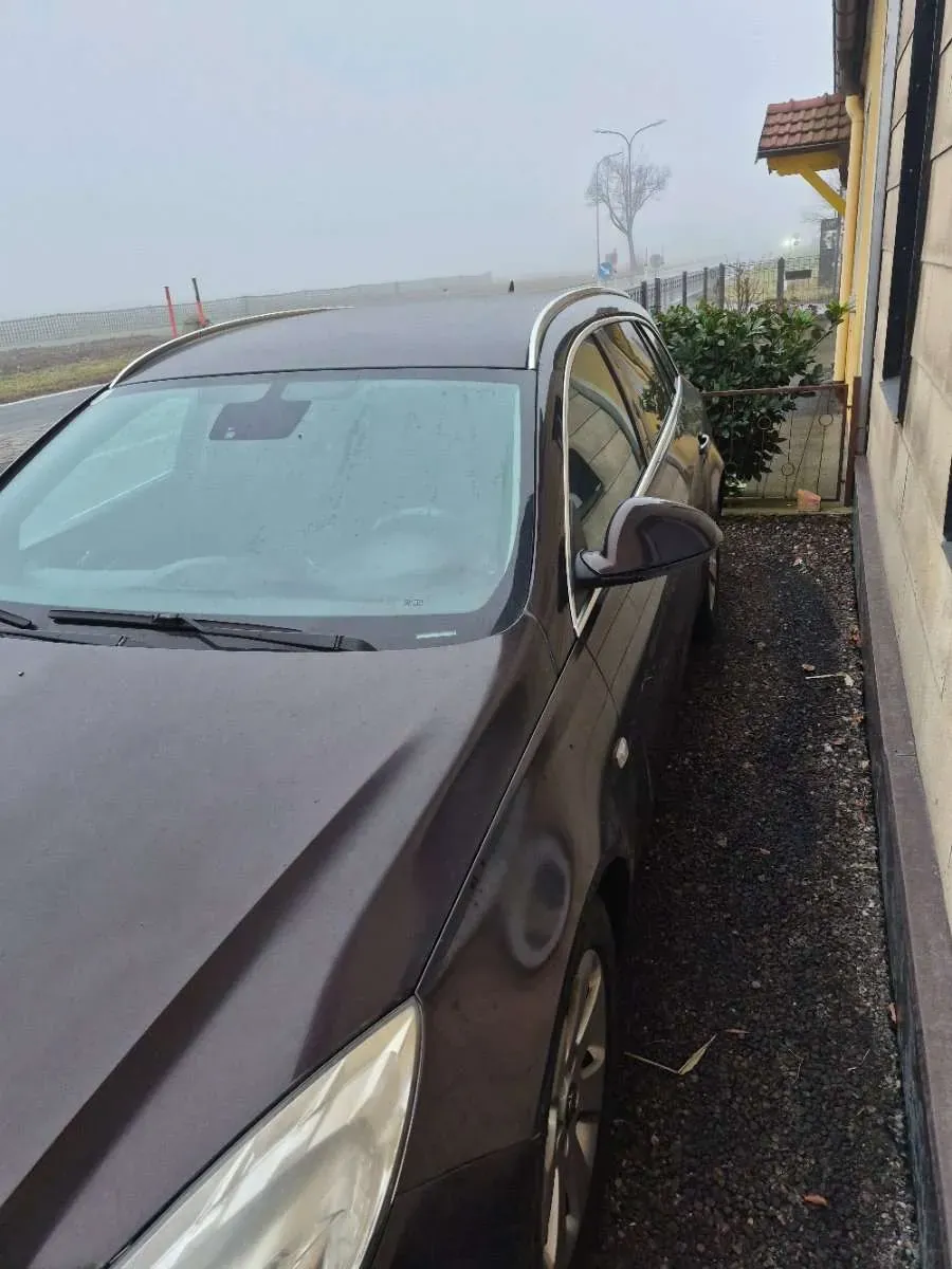 Opel Insignia 2011 photo 3