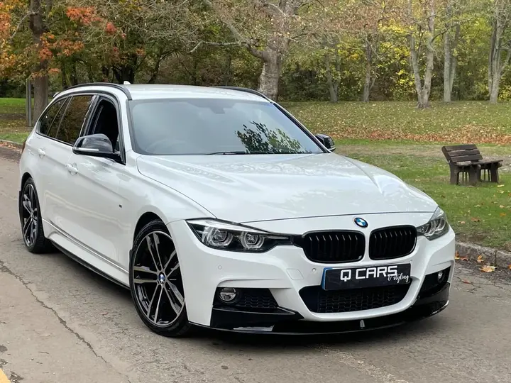 BMW 3 Series 2018 photo 4