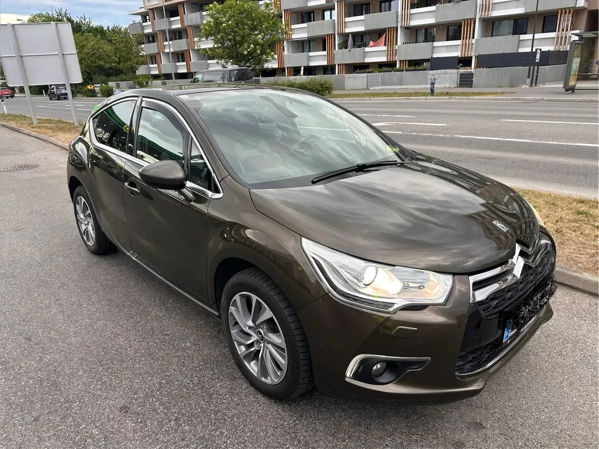 Citroen C4 2014 photo 2