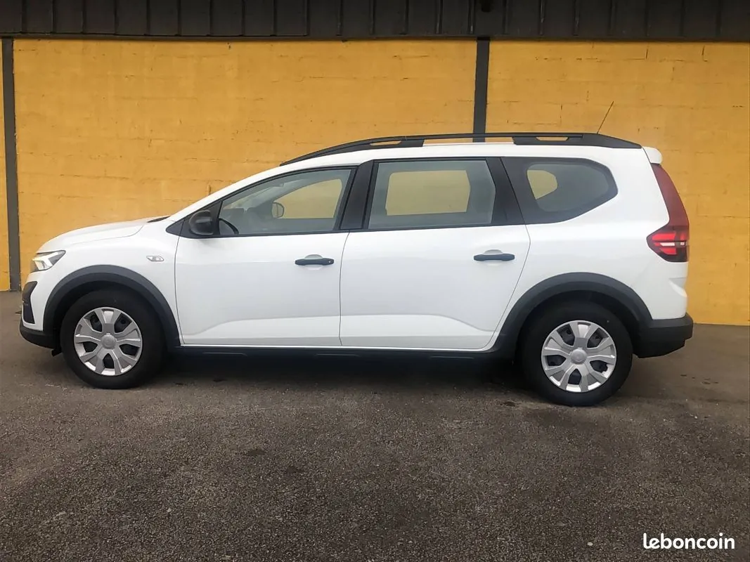 Dacia Jogger 2024 photo 2