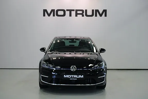 Volkswagen E-Golf 2019 photo 2