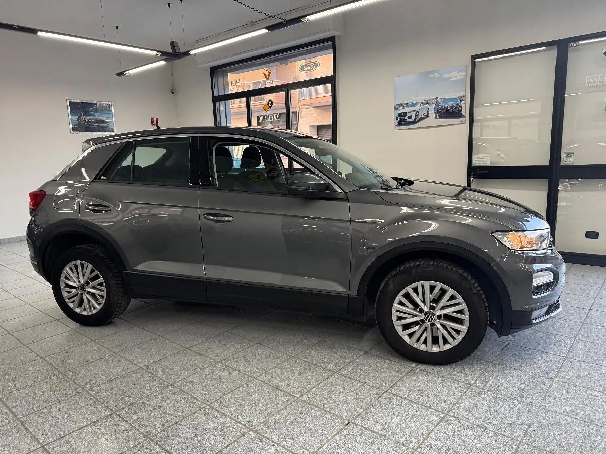 Volkswagen T-Roc 2021 photo 4