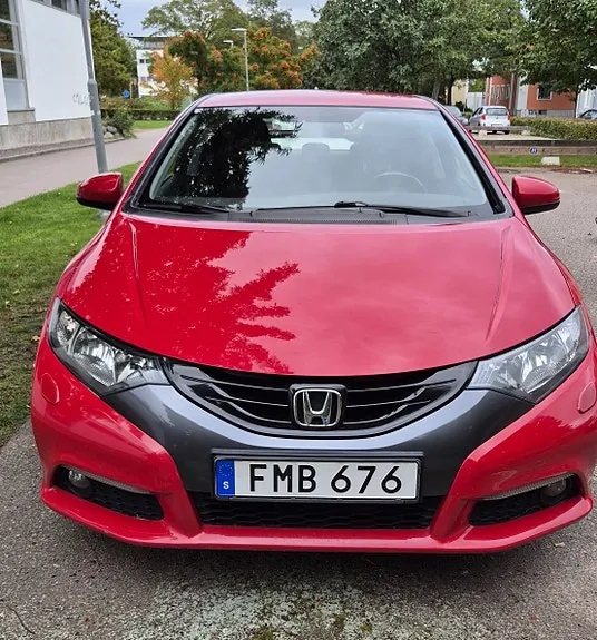 Honda Civic 2012 photo 2