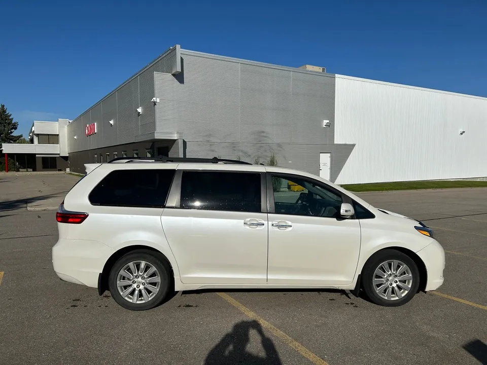 Toyota Sienna