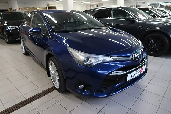 Toyota Avensis 2017 photo 4