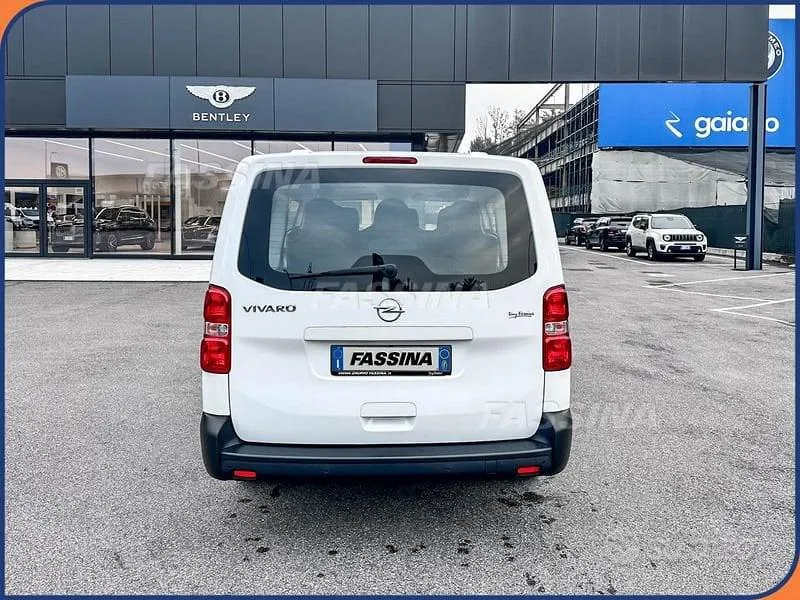 Opel Vivaro photo 5