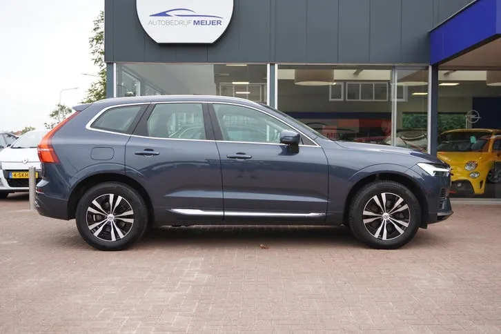 Volvo Xc60 2022 photo 3
