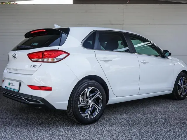 Hyundai I30 2023 photo 4