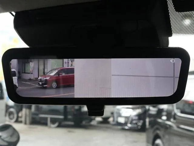 Toyota Hiace Van 2022 photo 5