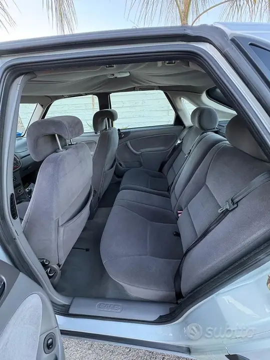 Saab 9-3 1999 photo 3