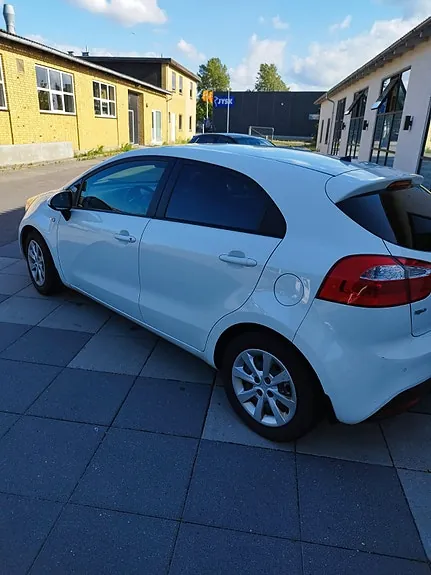 Kia Rio 2014 photo 4