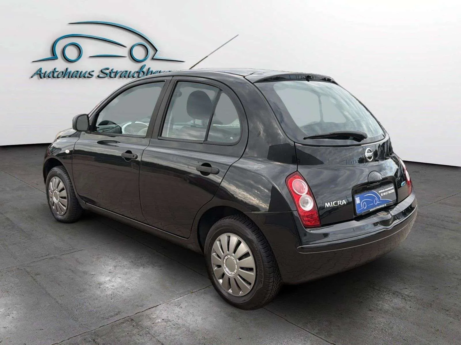 Nissan Micra 2010 photo 3