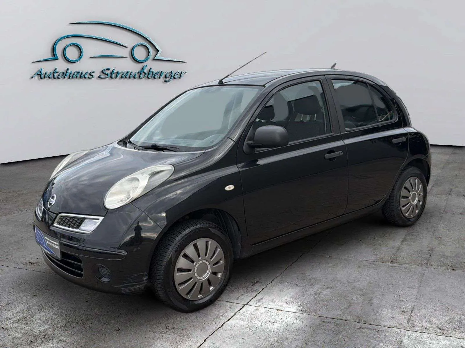 Nissan Micra 2010 photo 2