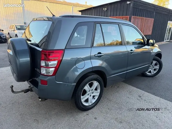 Suzuki Grand Vitara 2007 photo 2