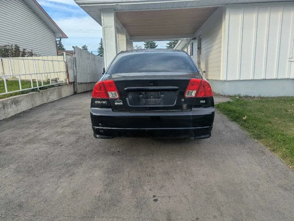 Honda Civic 2004 photo 5