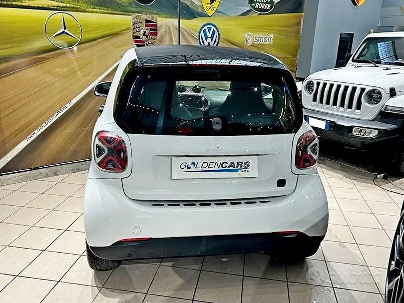 Smart Fortwo 2021 photo 5